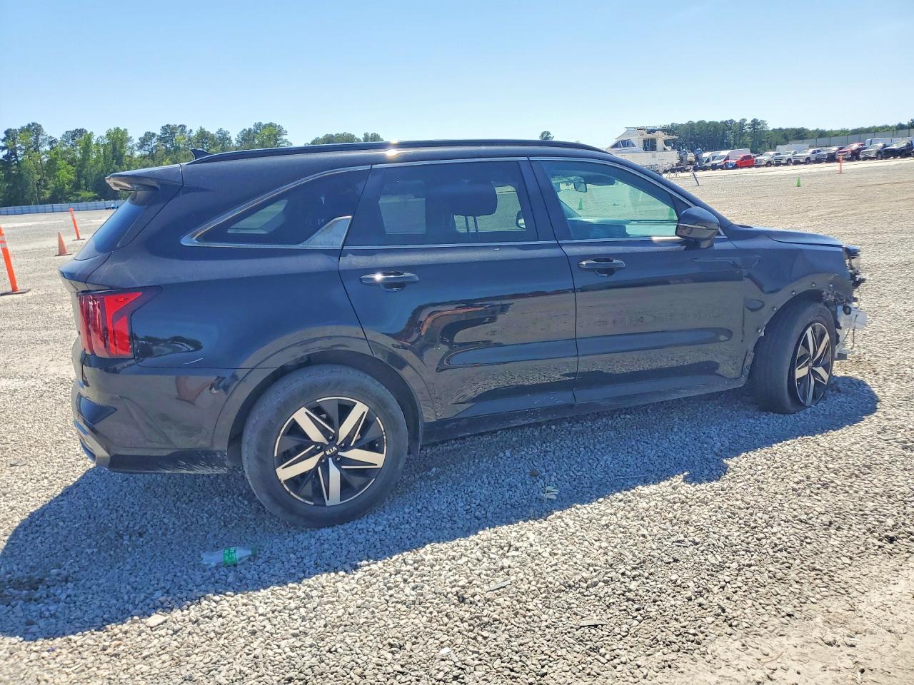 2021 KIA SORENTO S