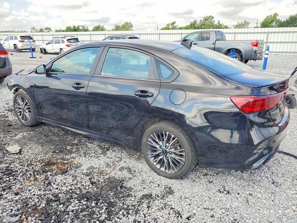 2022 KIA FORTE