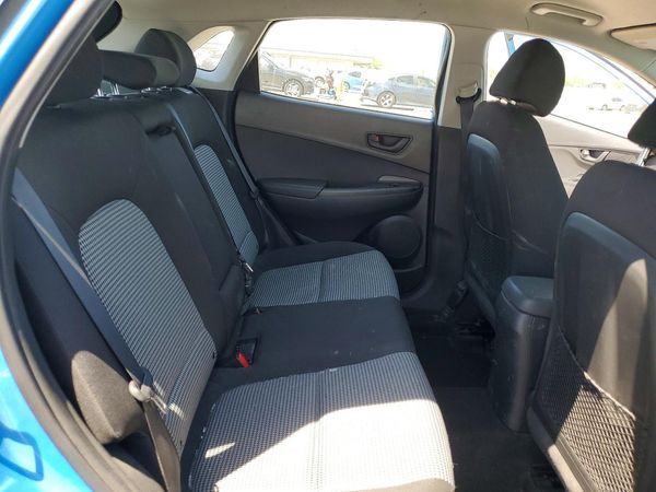 2019 HYUNDAI KONA SE