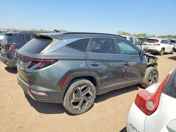 2022 HYUNDAI TUCSON
