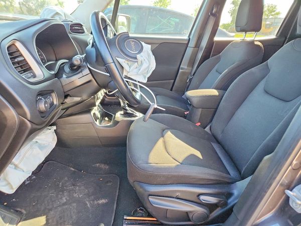 2017 JEEP RENEGADE LATITUDE 4X4