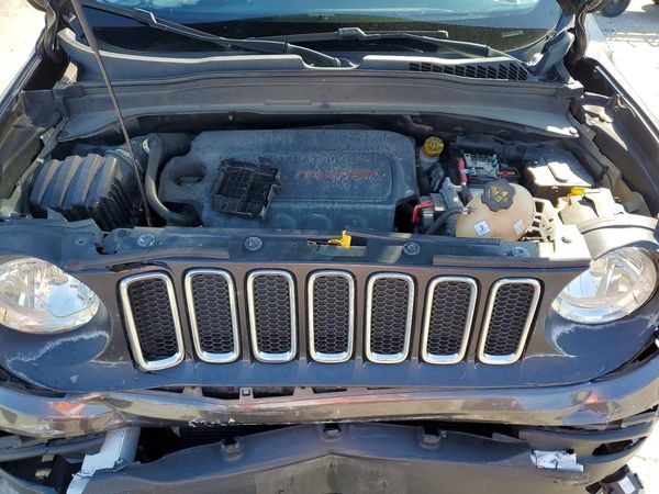 2017 JEEP RENEGADE LATITUDE 4X4