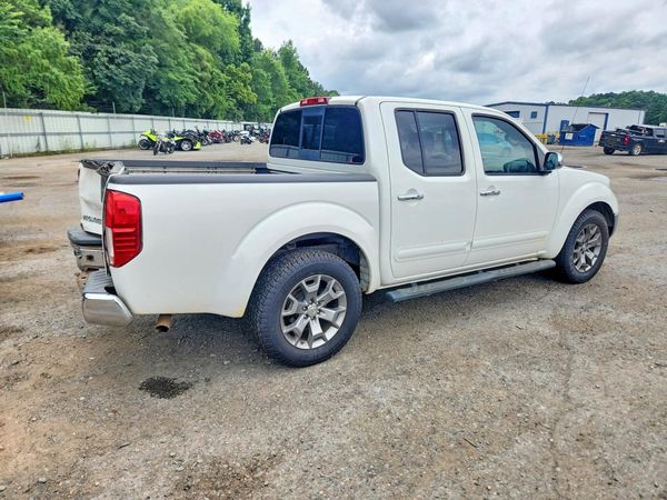 2019 NISSAN FRONTIER