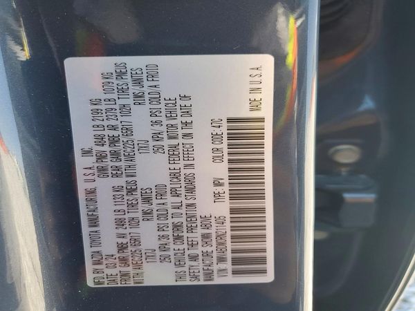 2024 MAZDA CX-50 Premium Package