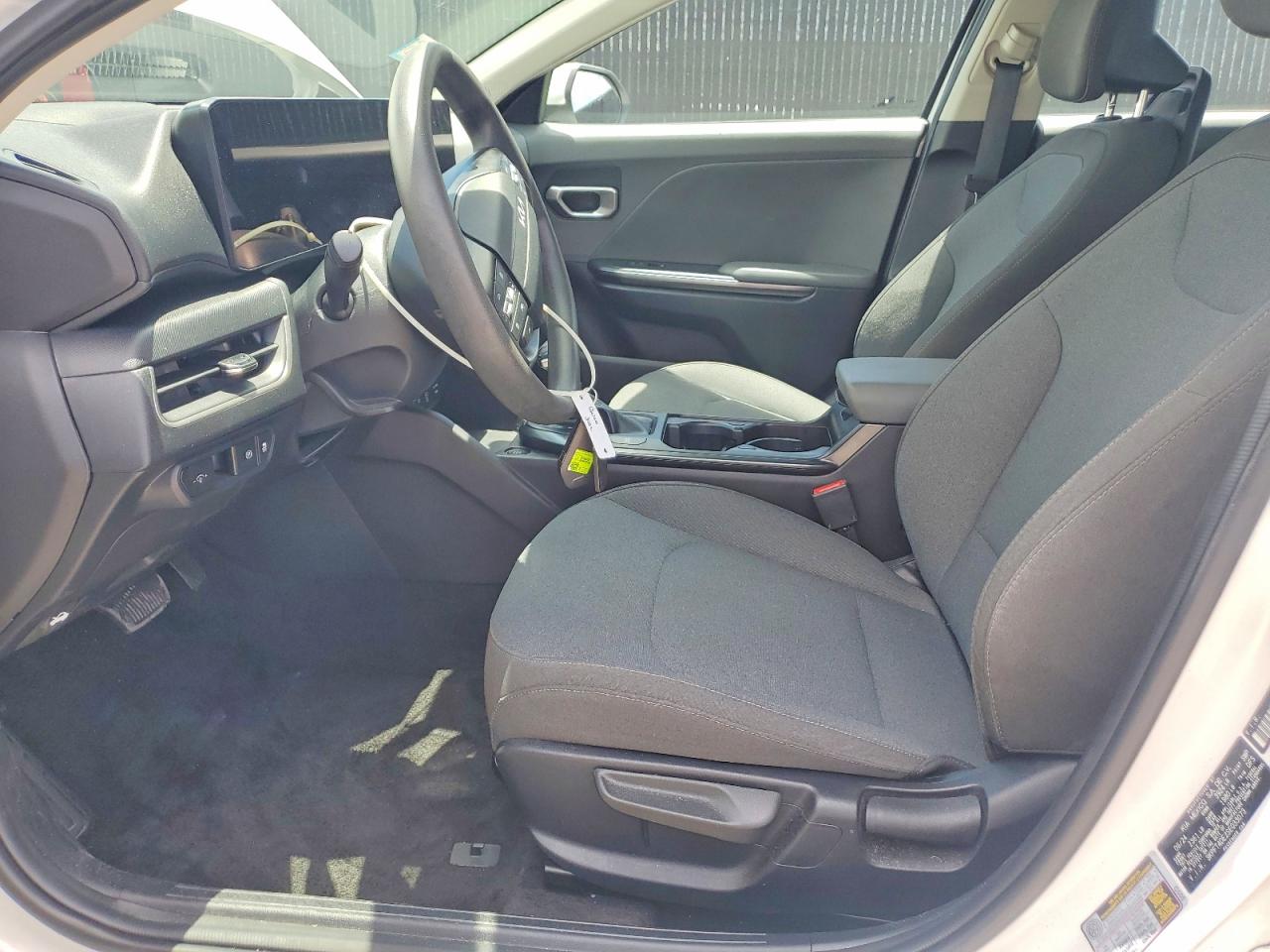 2025 KIA K4 LX, LXS
