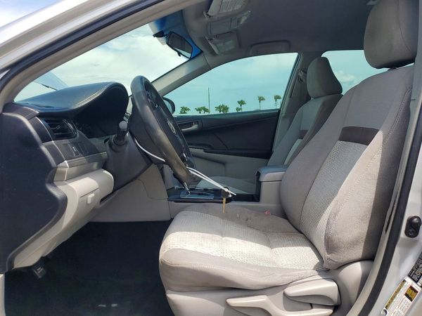 2014 TOYOTA CAMRY
