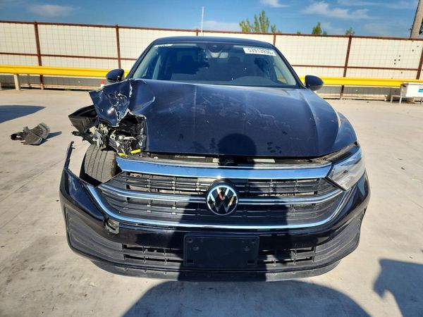 2024 VOLKSWAGEN JETTA SE, SE (AQ301 Trans)