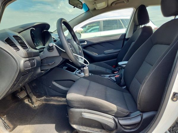2017 KIA FORTE