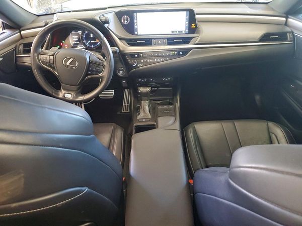 2019 LEXUS ES 350