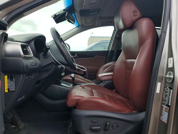 2017 KIA SORENTO SX, SX Limited