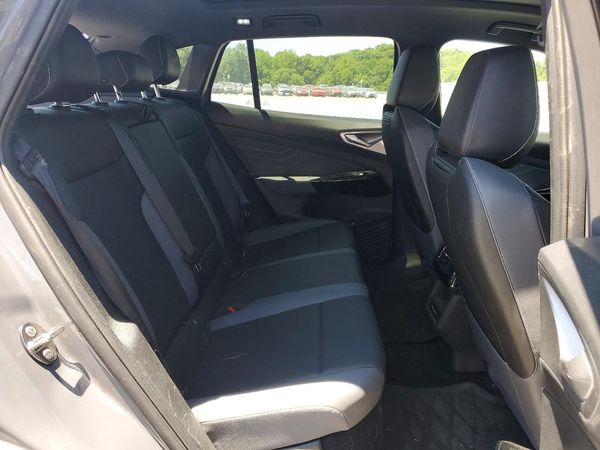 2023 VOLKSWAGEN ID.4 Pro S / Pro S Plus