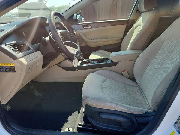 2017 HYUNDAI SONATA SE, Eco
