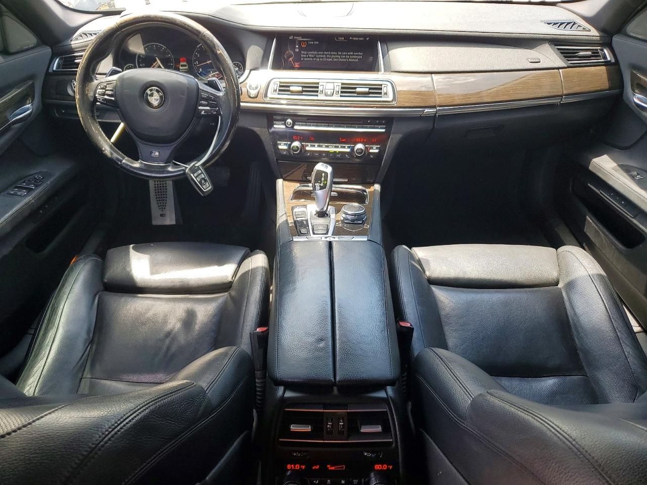 2015 BMW 740