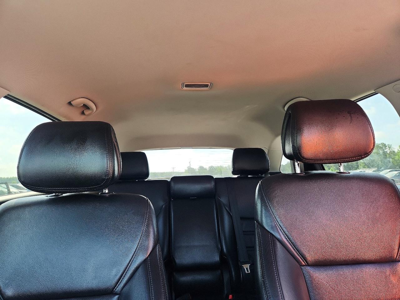 2016 KIA SORENTO L / LX