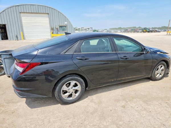 2021 HYUNDAI ELANTRA SE