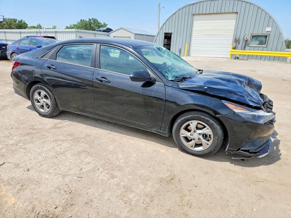 2021 HYUNDAI ELANTRA SE