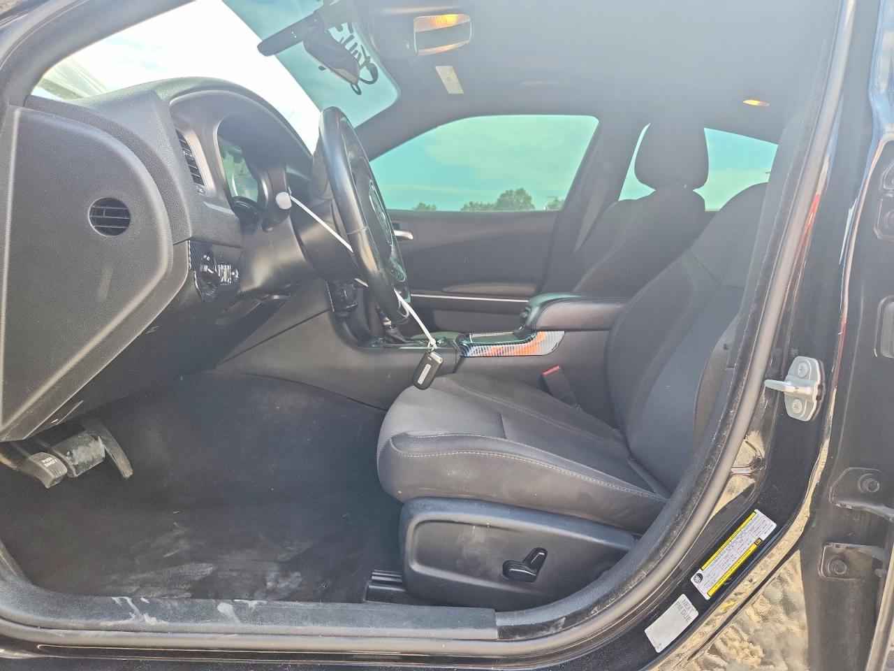 2019 DODGE CHARGER SXT