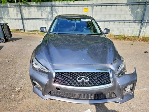 2015 INFINITI Q50