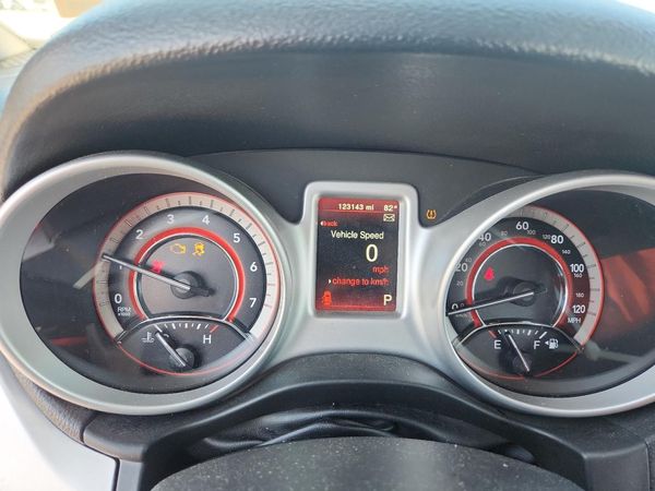 2018 DODGE JOURNEY SE