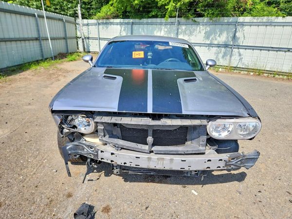 2014 DODGE CHALLENGER Base