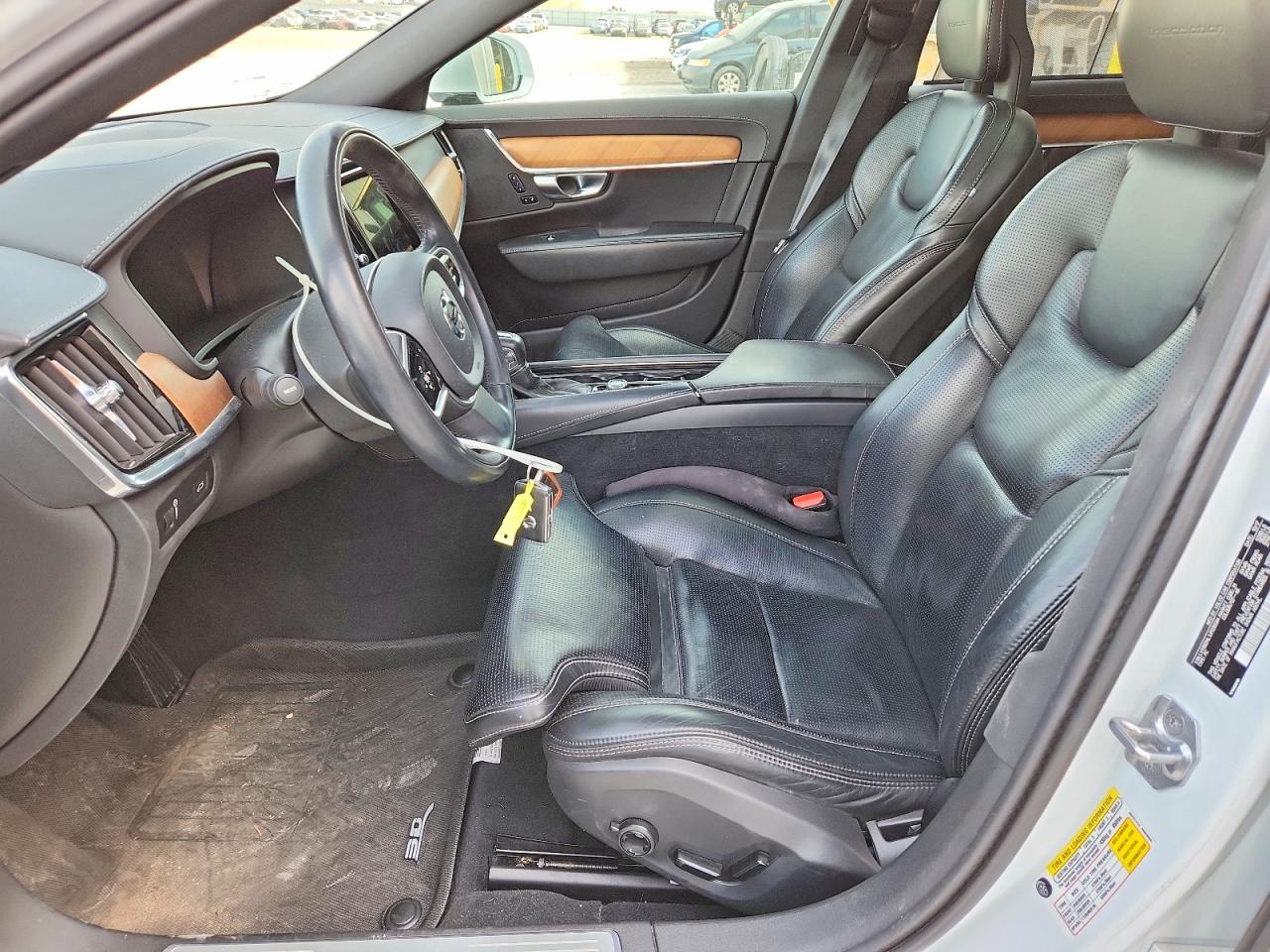 2018 VOLVO S90 Inscription