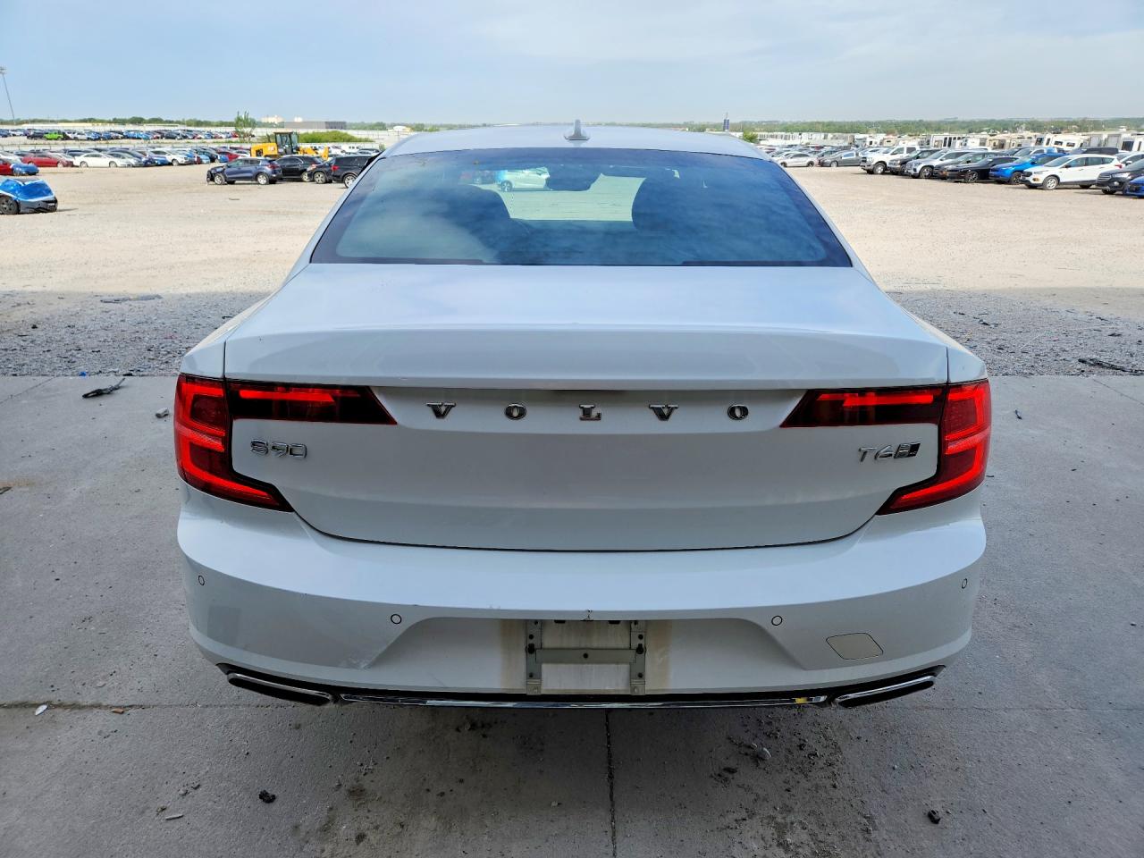 2018 VOLVO S90 Inscription