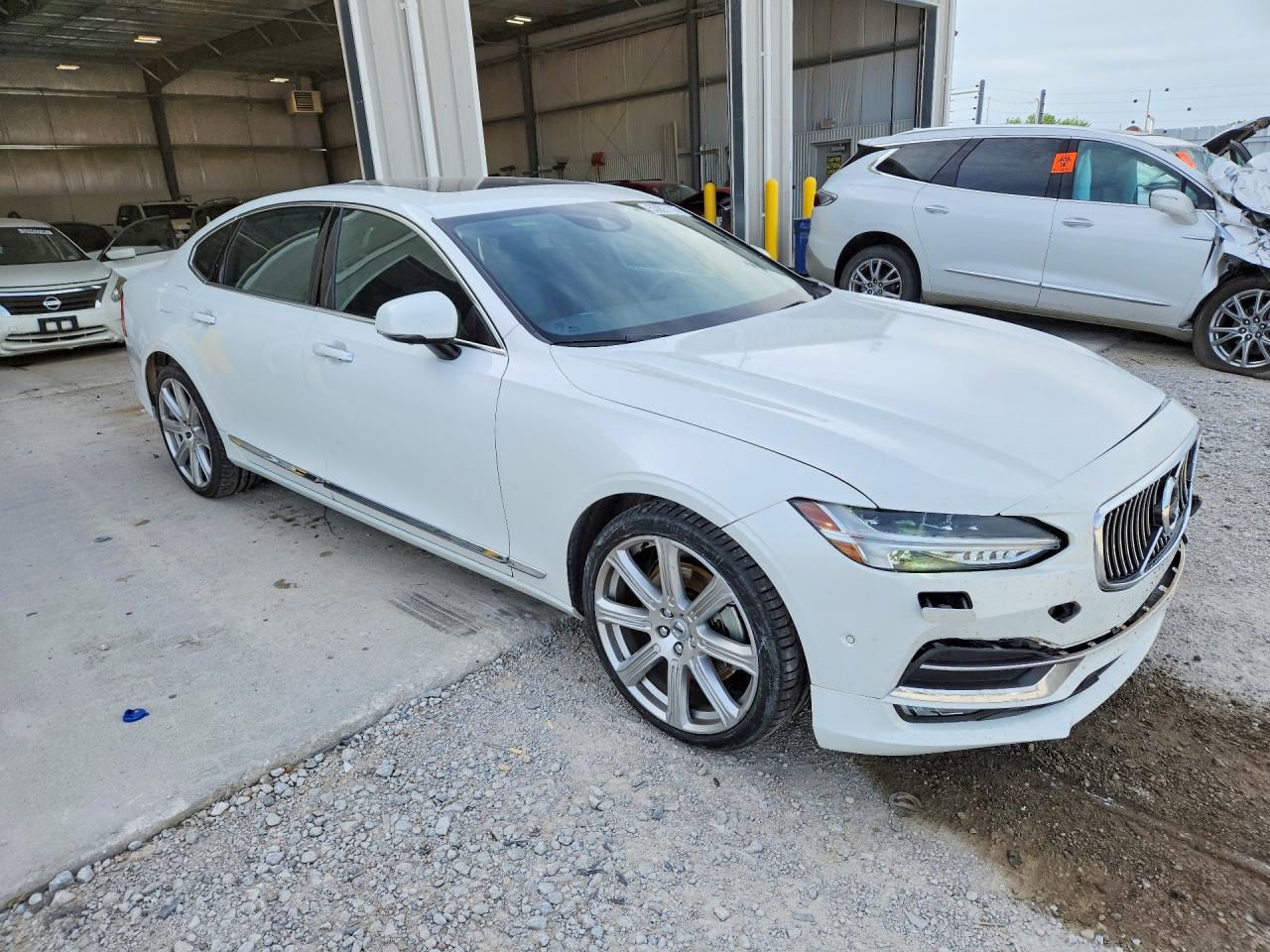 2018 VOLVO S90 Inscription