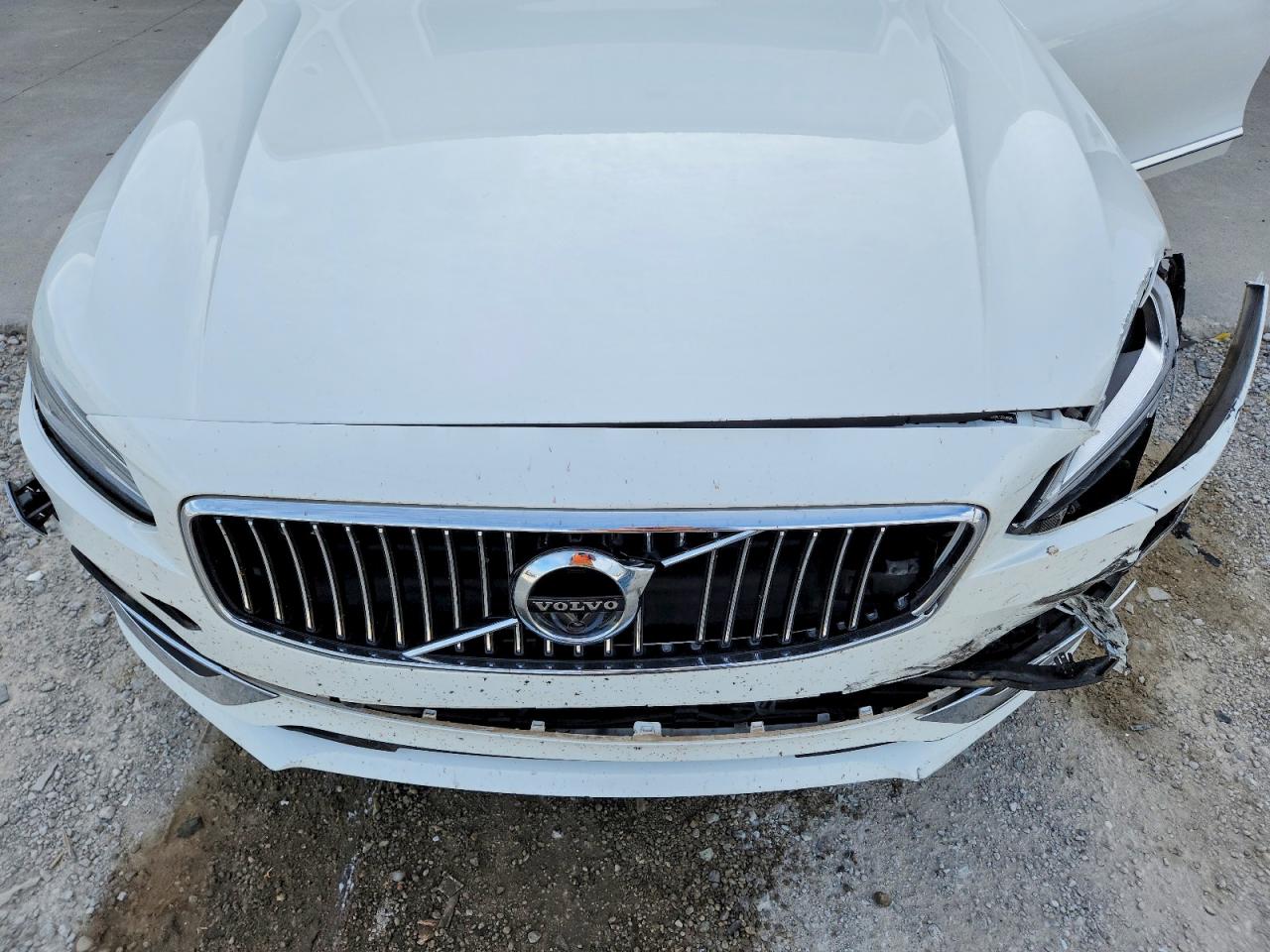 2018 VOLVO S90 Inscription