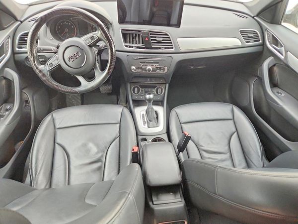 2018 AUDI Q3