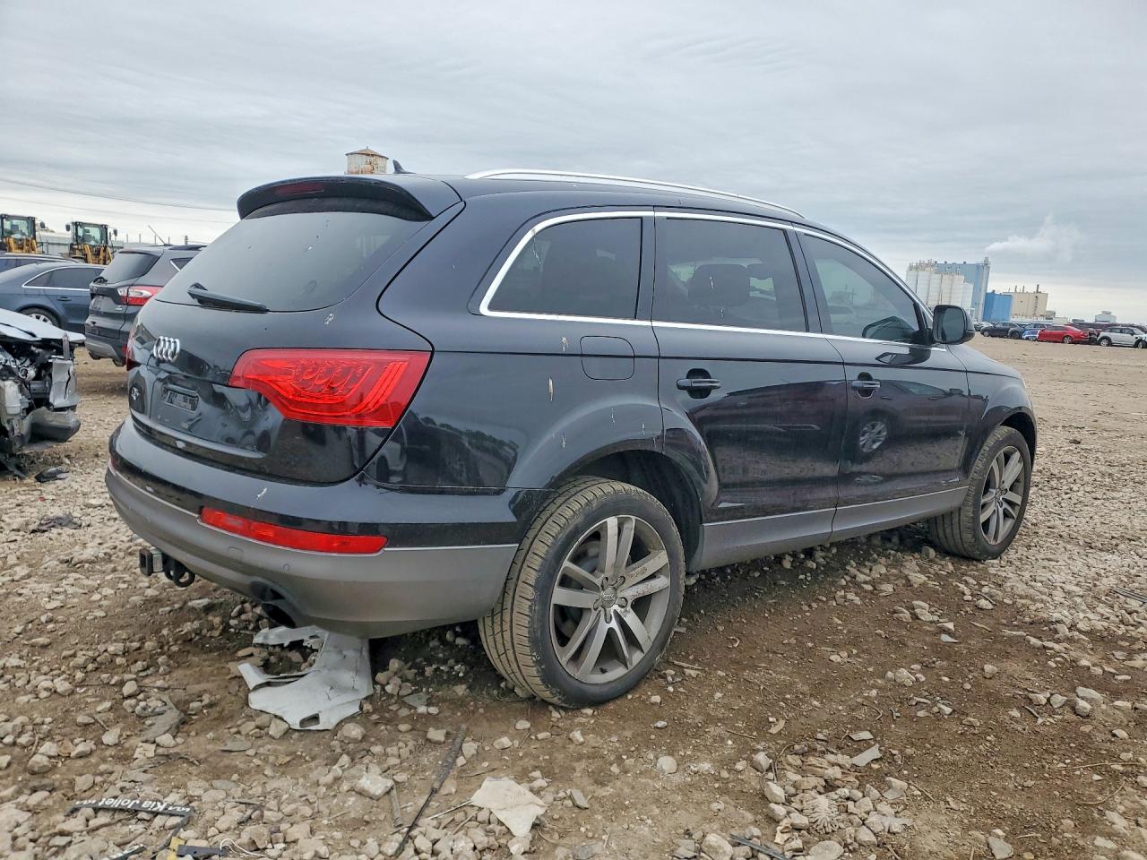 2012 AUDI Q7 Premium Plus