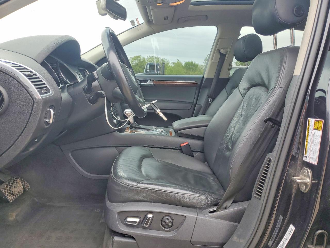 2012 AUDI Q7 Premium Plus