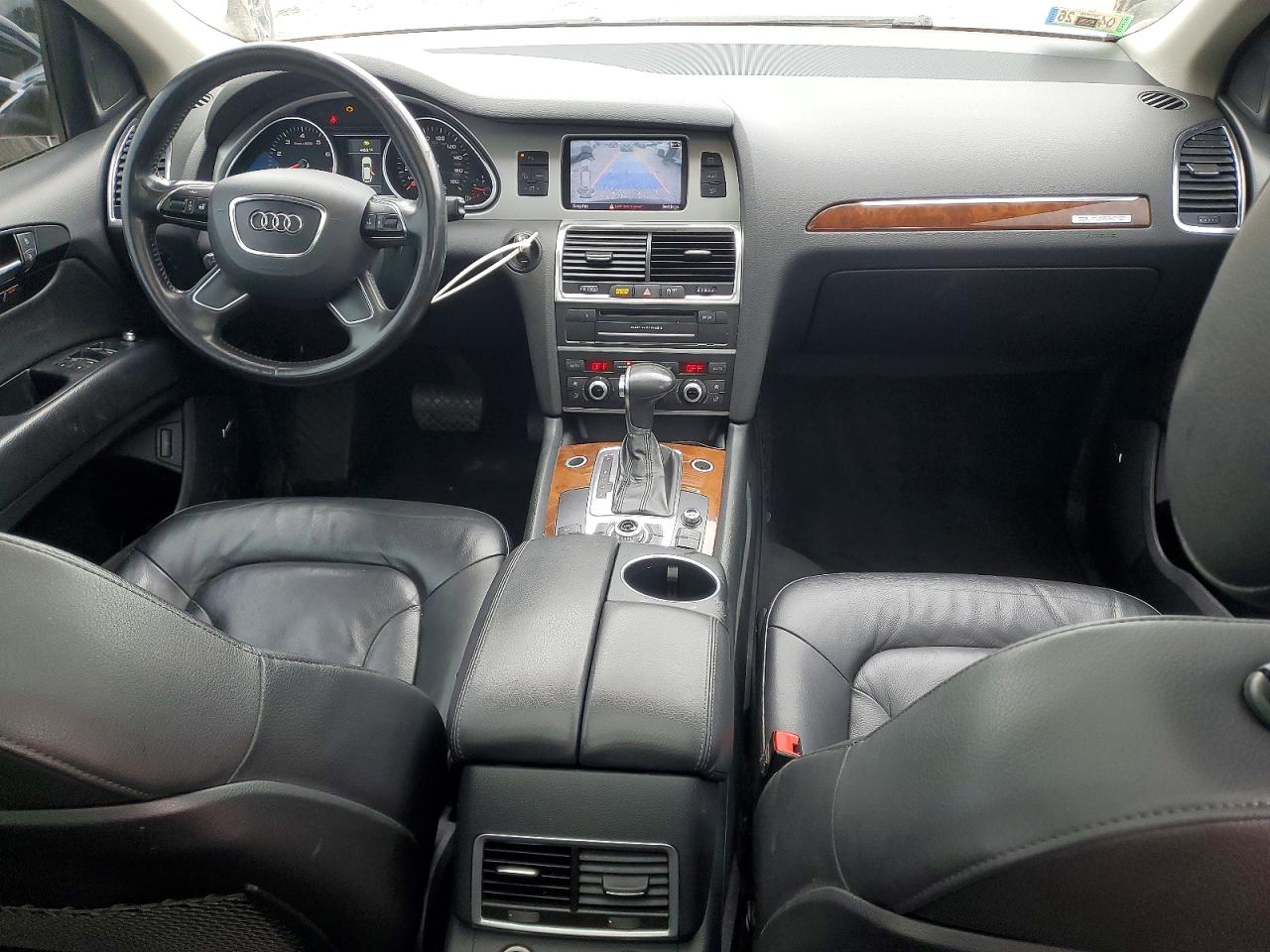 2012 AUDI Q7 Premium Plus
