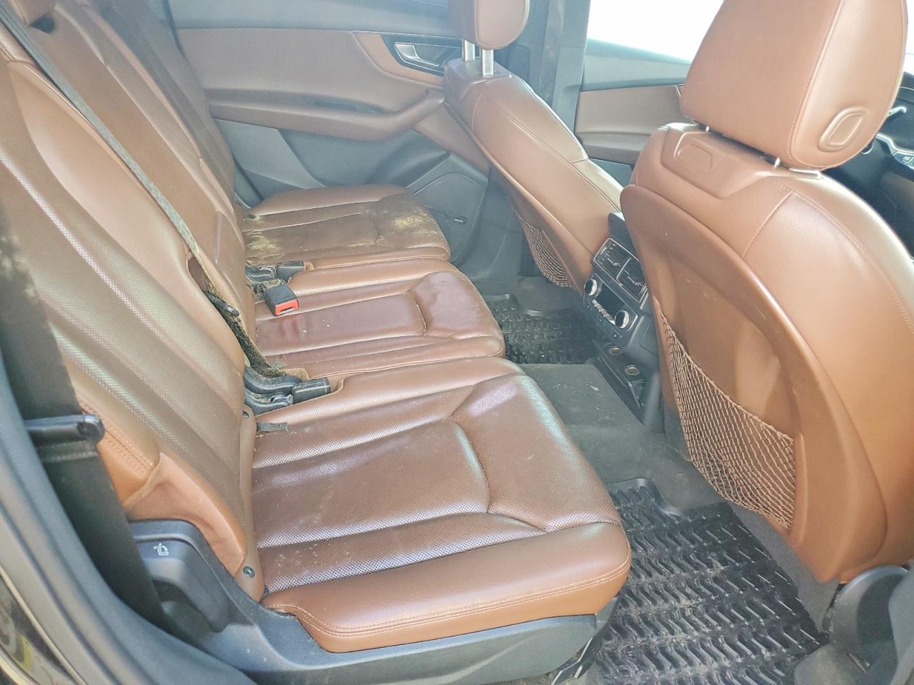 2017 AUDI Q7 quattro Premium Plus
