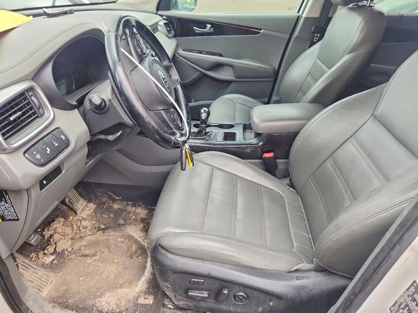 2016 KIA SORENTO EX