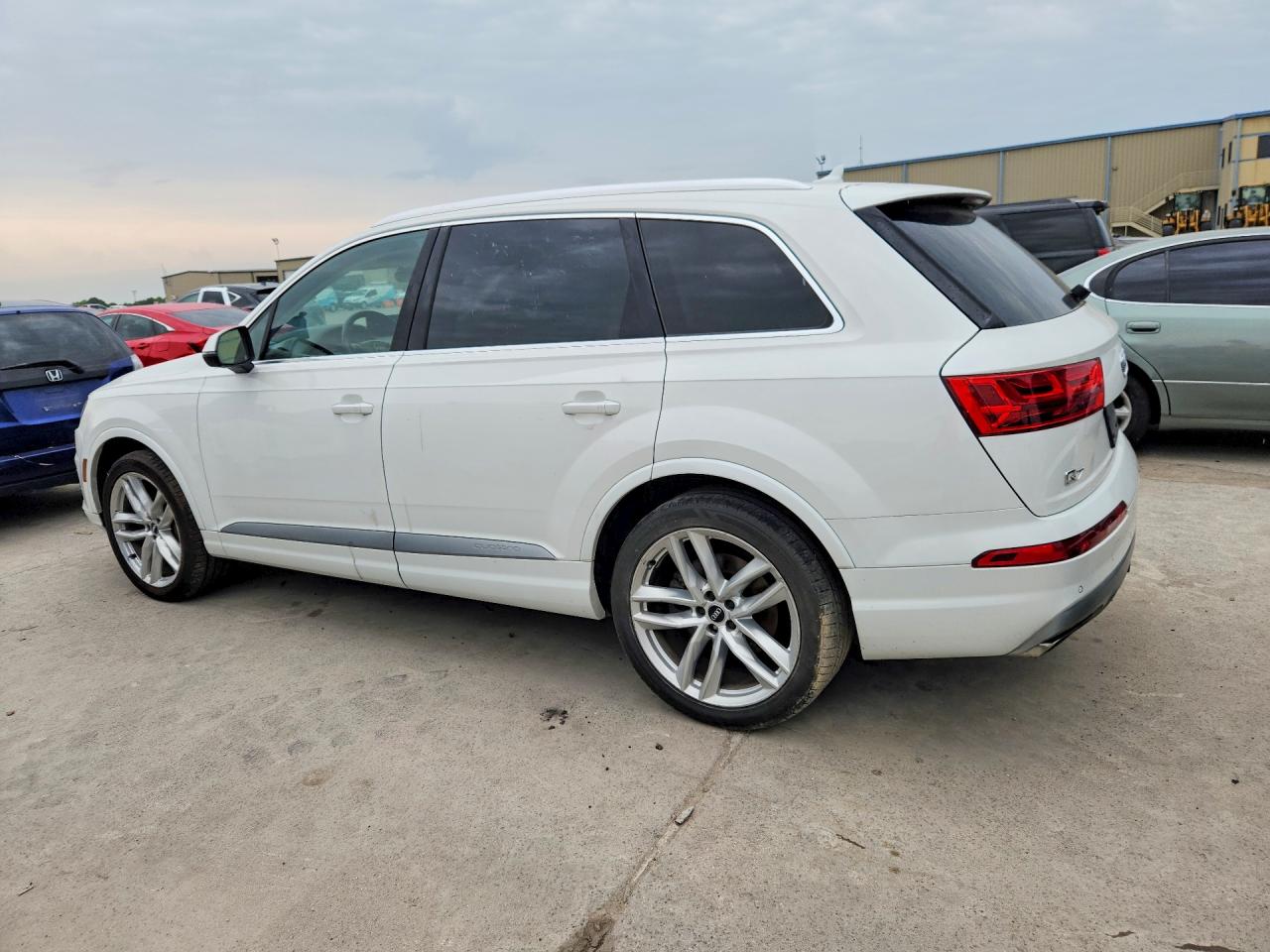 2017 AUDI Q7 quattro Prestige
