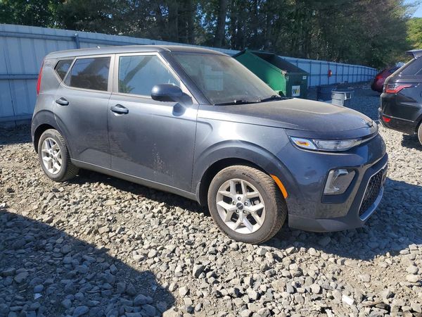 2022 KIA SOUL