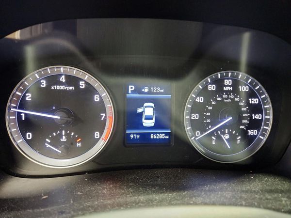 2019 HYUNDAI SONATA