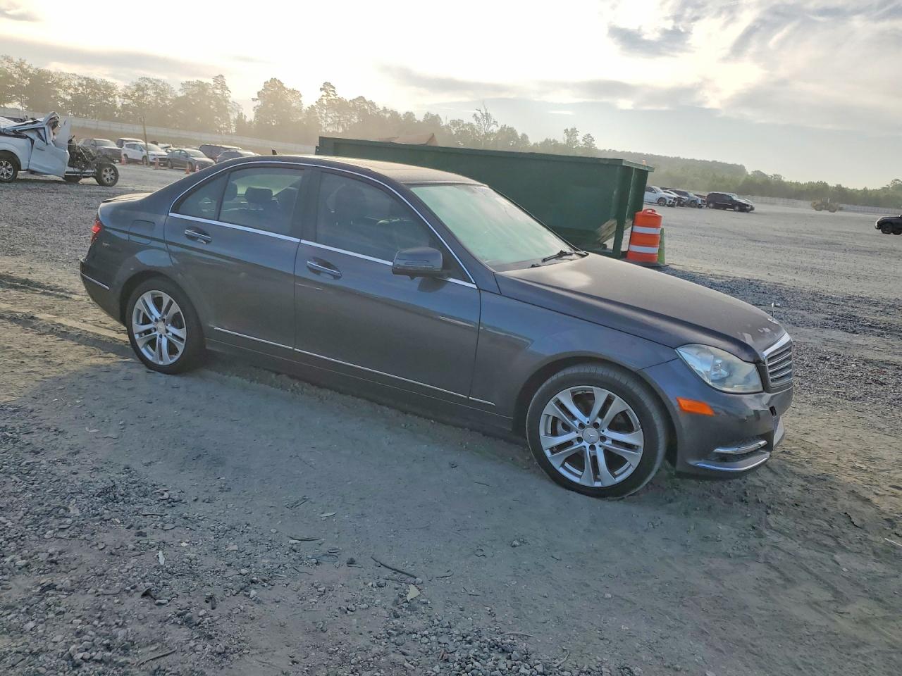 2014 MERCEDES-BENZ C C250
