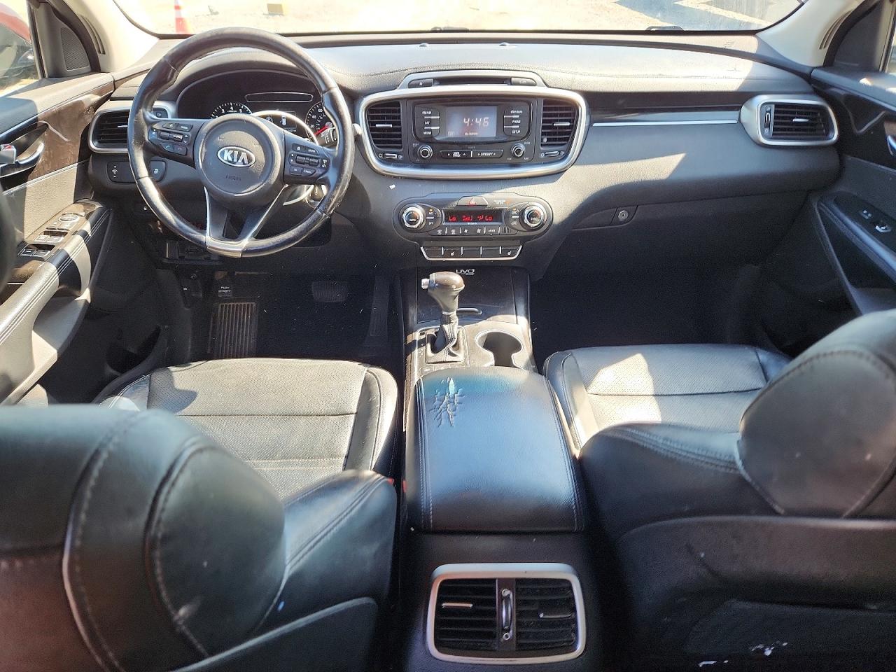 2016 KIA SORENTO EX
