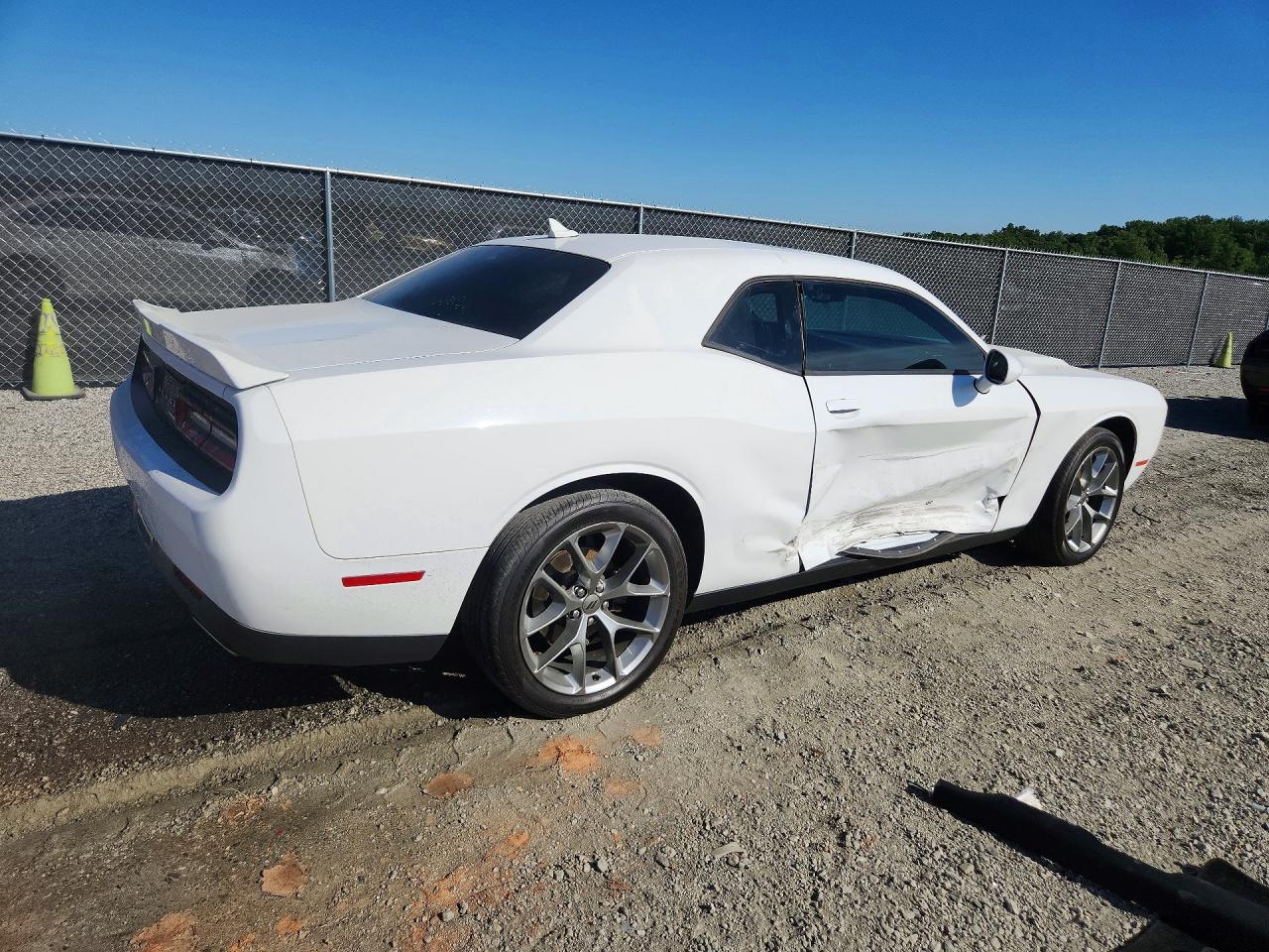 2020 DODGE CHALLENGER SXT