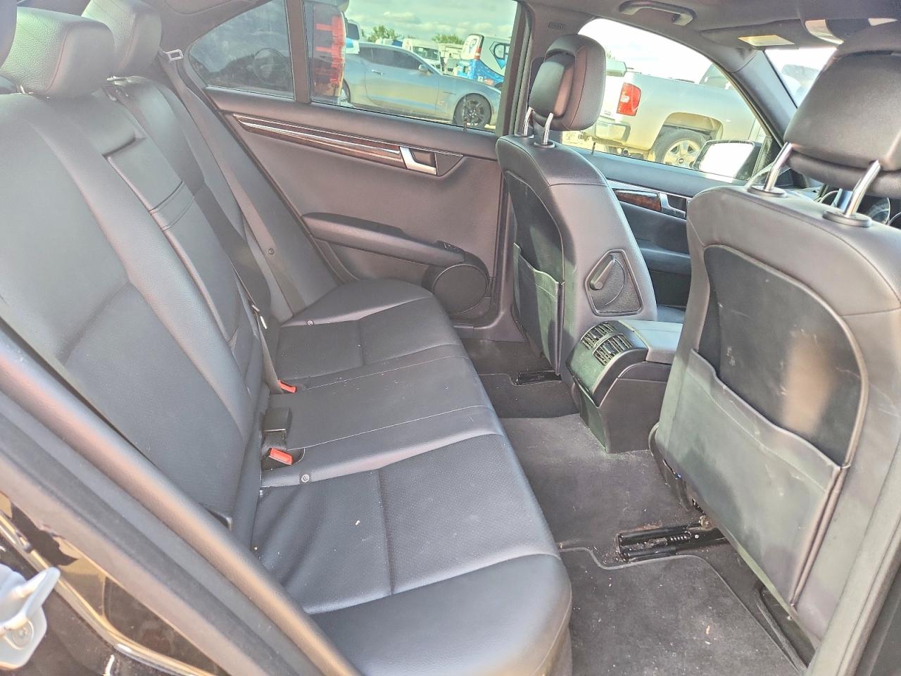 2014 MERCEDES-BENZ C C250