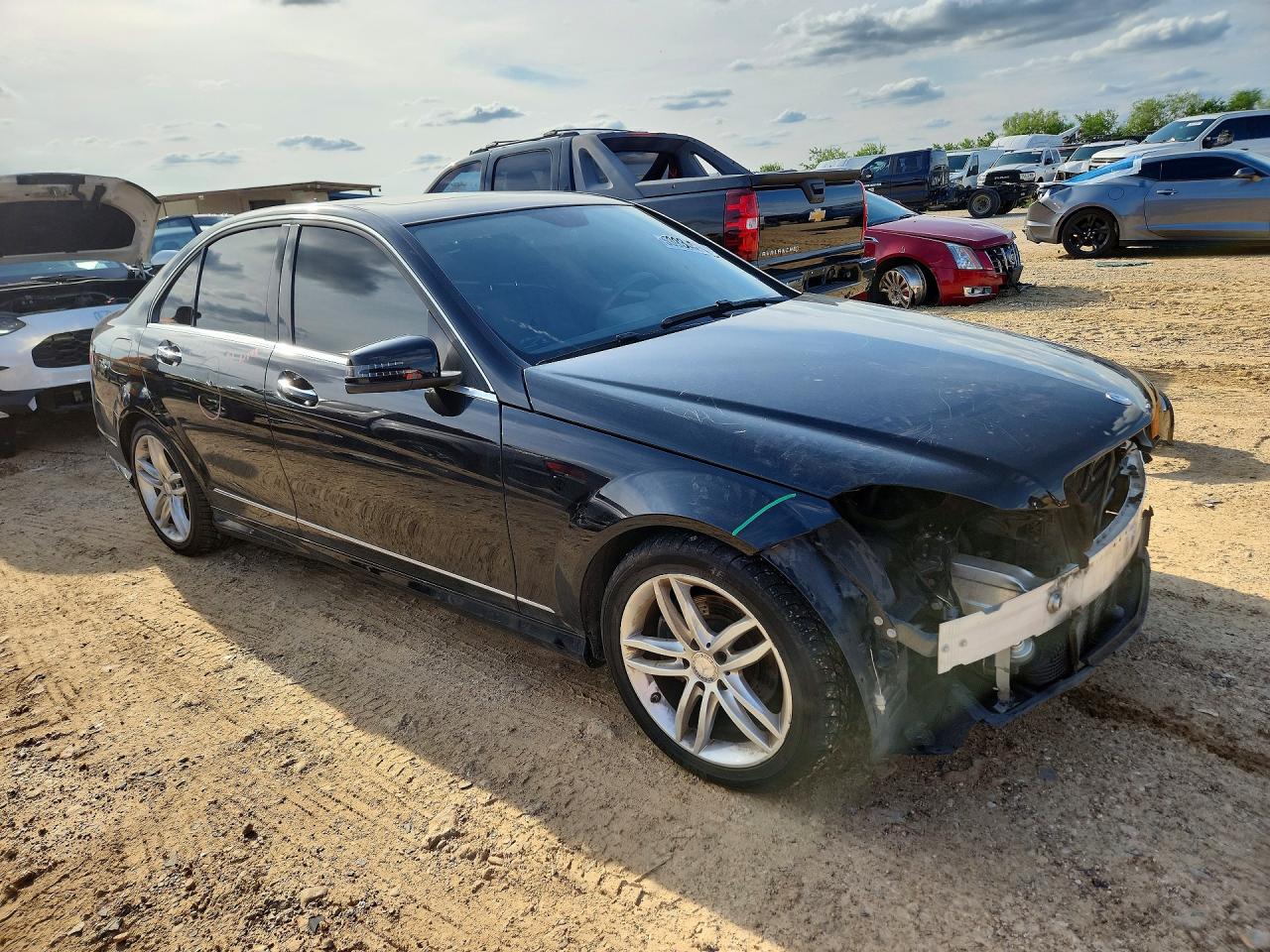 2014 MERCEDES-BENZ C C250