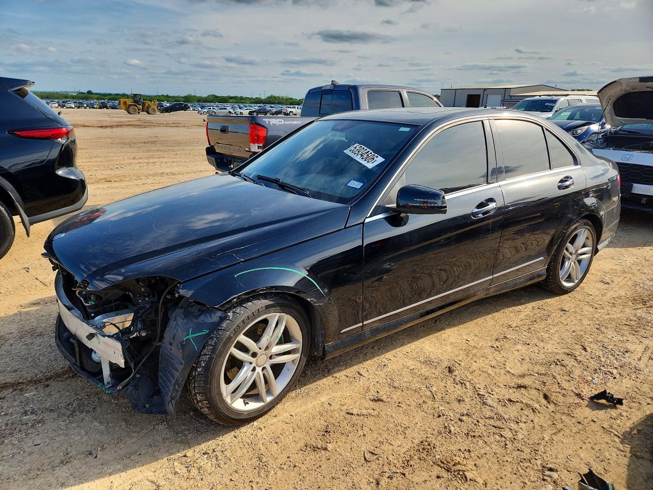 2014 MERCEDES-BENZ C C250