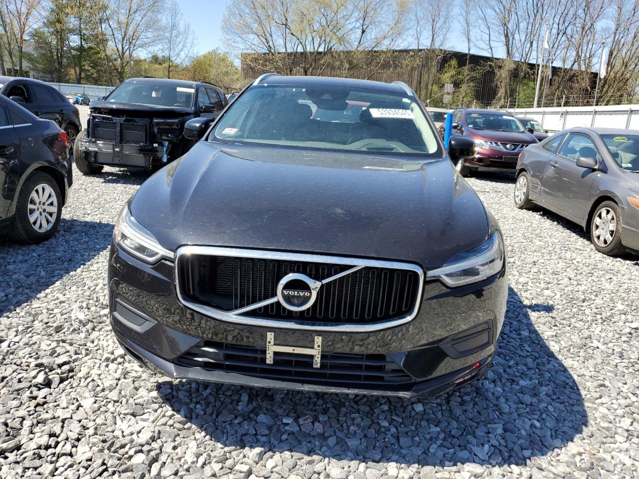 2018 VOLVO XC60 Momentum