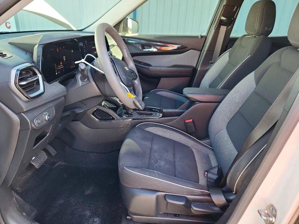 2024 CHEVROLET TRAILBLAZER LS