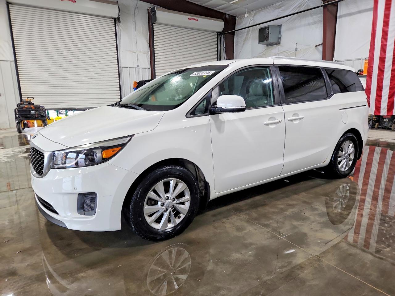 2017 KIA SEDONA LX