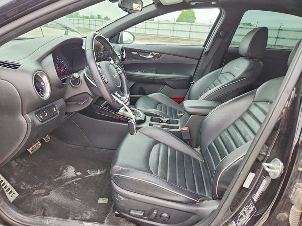 2022 KIA FORTE GT Line