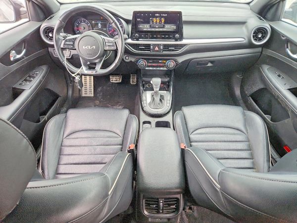 2022 KIA FORTE GT Line