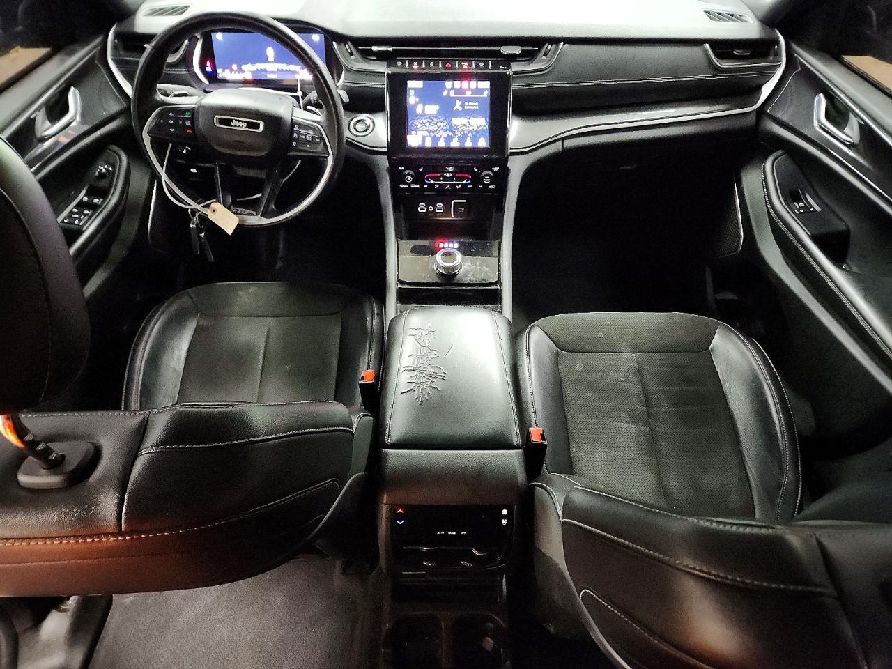 2022 JEEP GRAND CHEROKEE L LAREDO 4X4