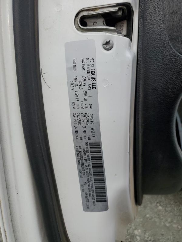 2018 DODGE GRAND CARAVAN SXT — VINS